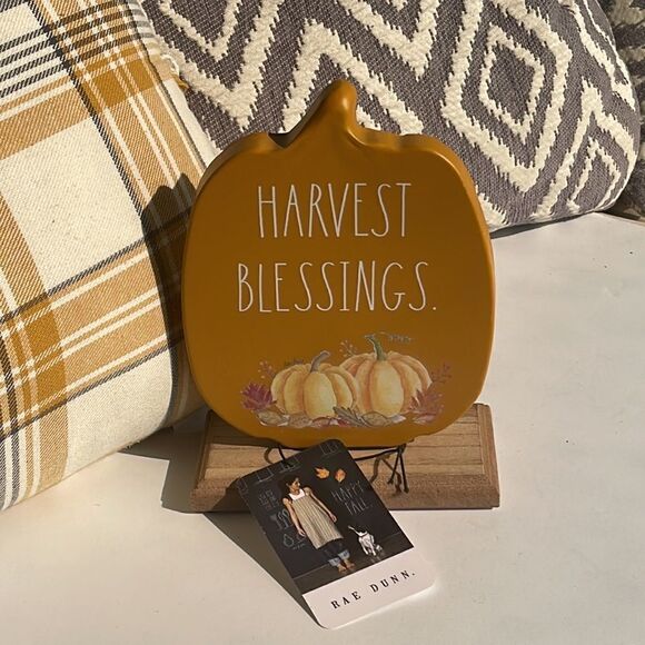 Rae Dunn Orange Freestanding Harvest Blessings Metal Pumpkin Wood Base Sign NWT - Picture 2 of 5